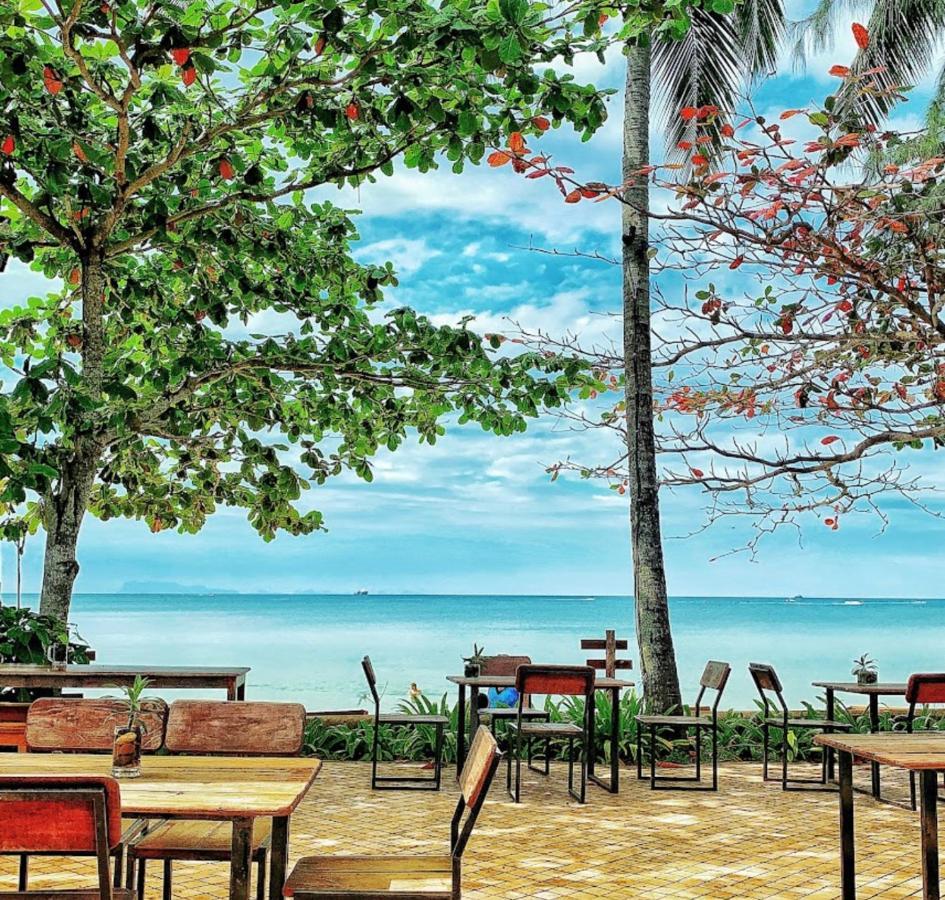 Chill Inn Lipa Noi Hostel And Beach Cafe Ко Самуи Екстериор снимка