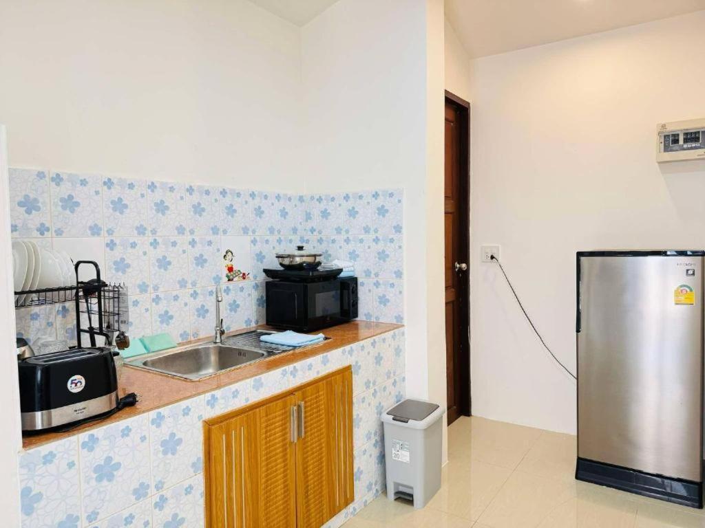 Chill Inn Lipa Noi Hostel And Beach Cafe Ко Самуи Екстериор снимка